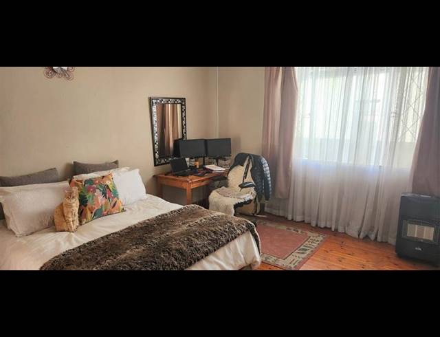 4 BEDROOM HOUSE FOR SALE IN KENSINGTON